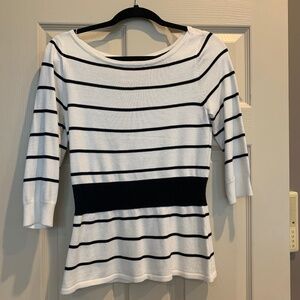 White House Black Market Ivory/Black 3/4 Sleeve Sweater sz S